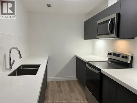 3370 Stella Crescent Windsor ON N8T 0B9