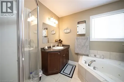 17 Driftwood Drive Simcoe ON N3Y 0A3