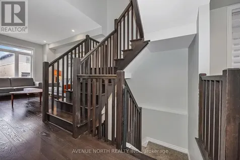 323 Lysander Place Ottawa ON K1K 3X8