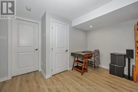 323 Lysander Place Ottawa ON K1K 3X8