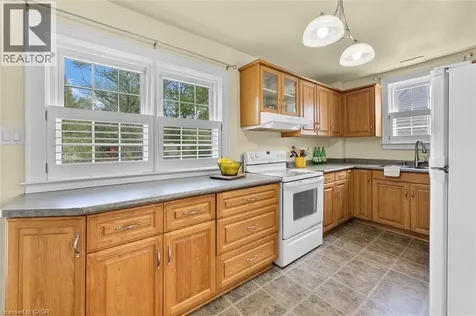 7009 High Street Niagara Falls ON L2G 1P1