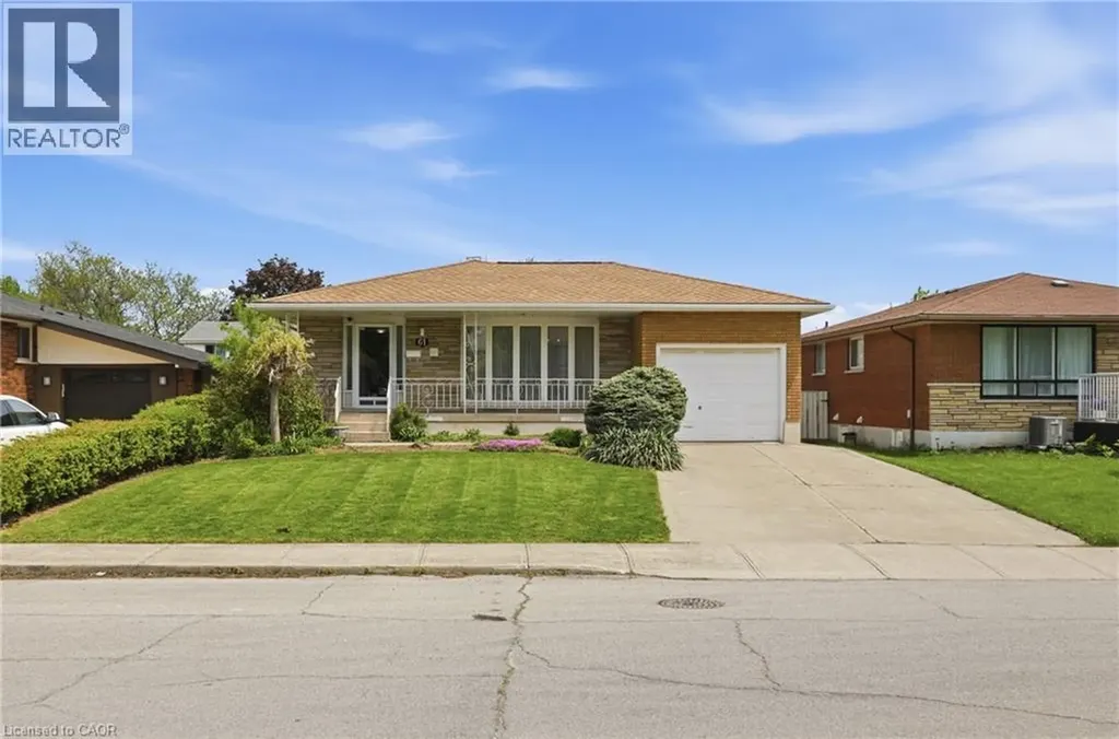 61 Bellingham Drive Hamilton ON L8V 3R3