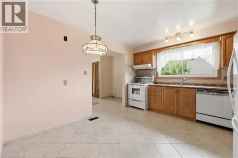 61 Bellingham Drive Hamilton ON L8V 3R3