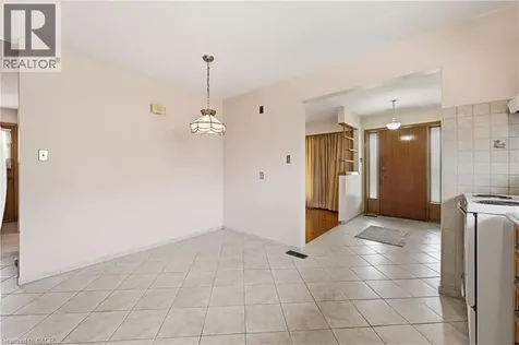 61 Bellingham Drive Hamilton ON L8V 3R3
