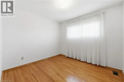 61 Bellingham Drive Hamilton ON L8V 3R3