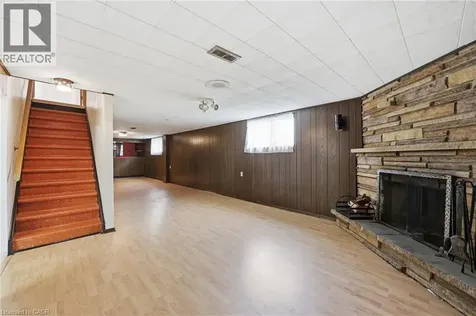 61 Bellingham Drive Hamilton ON L8V 3R3
