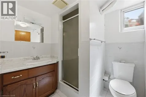 61 Bellingham Drive Hamilton ON L8V 3R3
