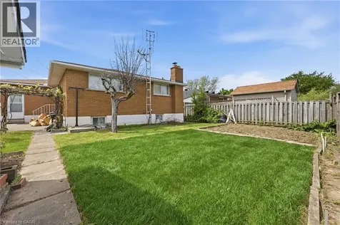 61 Bellingham Drive Hamilton ON L8V 3R3
