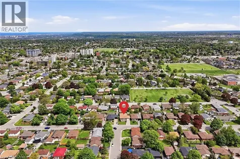 61 Bellingham Drive Hamilton ON L8V 3R3