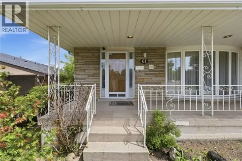61 Bellingham Drive Hamilton ON L8V 3R3
