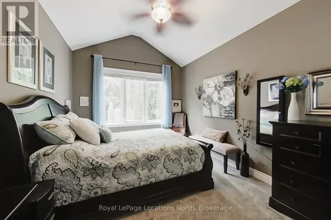23 Covington Blue Crescent Wasaga Beach ON L9Z 0E4