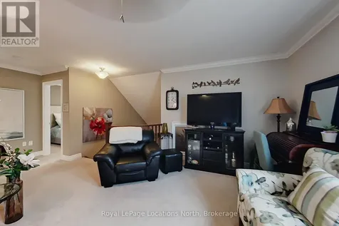 23 Covington Blue Crescent Wasaga Beach ON L9Z 0E4