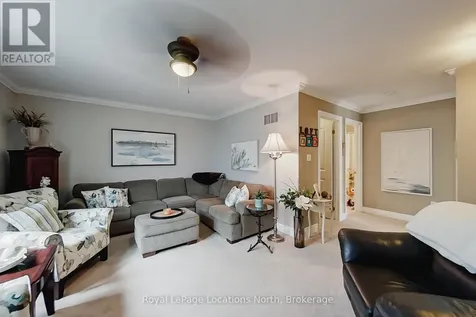 23 Covington Blue Crescent Wasaga Beach ON L9Z 0E4