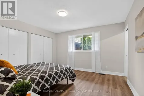2 Birdstone Avenue Ottawa ON K2S 0S2