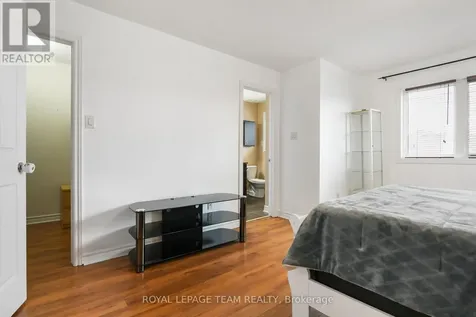 415 Galatina Way Ottawa ON K2K 0E7