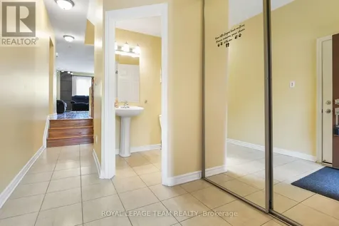 415 Galatina Way Ottawa ON K2K 0E7