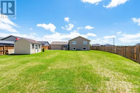 3 Nile Street Petawawa ON K8H 0E8