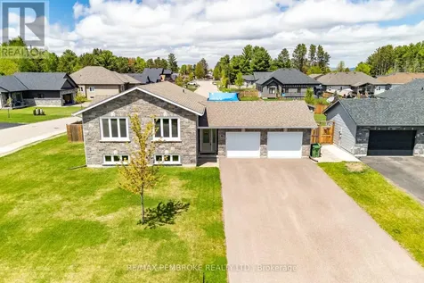 3 Nile Street Petawawa ON K8H 0E8