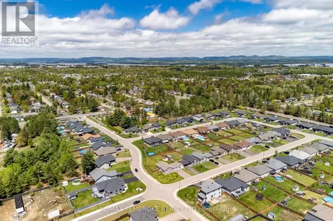 3 Nile Street Petawawa ON K8H 0E8