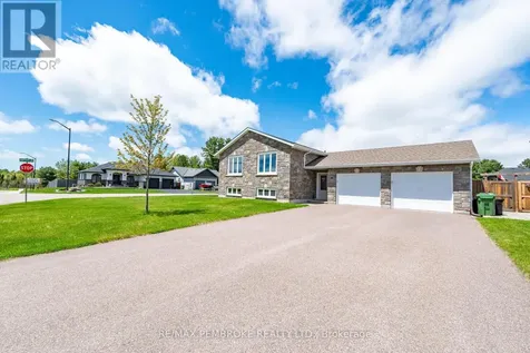 3 Nile Street Petawawa ON K8H 0E8