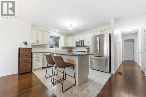 3 Nile Street Petawawa ON K8H 0E8