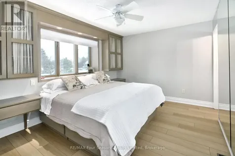 104 Laurie's Court Blue Mountains ON L9Y 0L4
