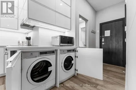 201 Maclaren Street Ottawa ON K2P 0L4
