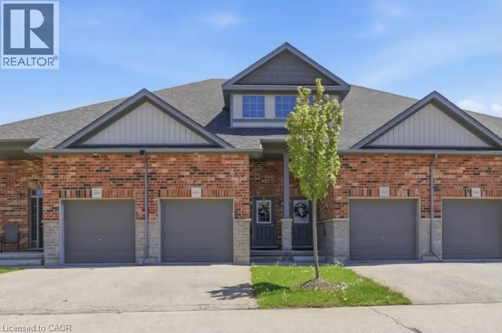 206 Jessica Crescent Kitchener ON N2R 0H8