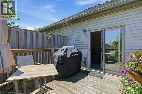 206 Jessica Crescent Kitchener ON N2R 0H8
