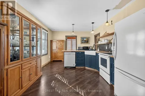 3 Elora Street North Mapleton ON N0B 1A0