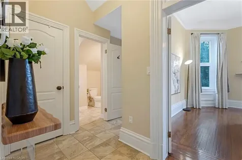 46 Herkimer Street Hamilton ON L8P 2G4