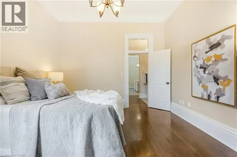 46 Herkimer Street Hamilton ON L8P 2G4