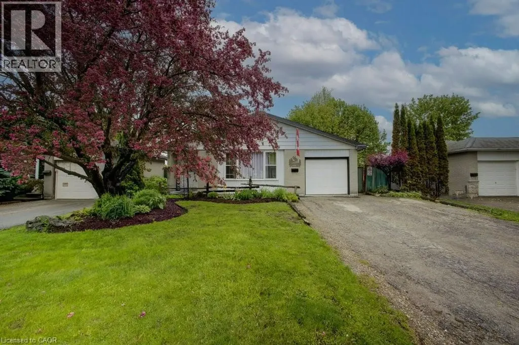 44 Madison Avenue Orangeville ON L9W 1S3