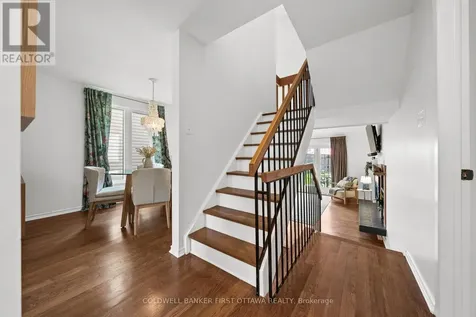 34 Melville Drive Ottawa ON K2J 2E9