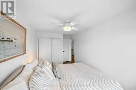 34 Melville Drive Ottawa ON K2J 2E9