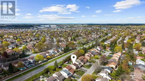 34 Melville Drive Ottawa ON K2J 2E9