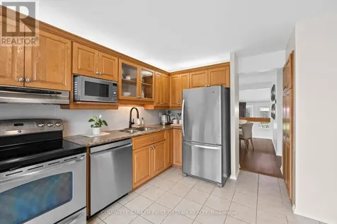 34 Melville Drive Ottawa ON K2J 2E9