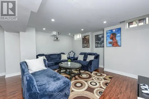 578 Dougall Avenue Caledon ON L7C 3Z4