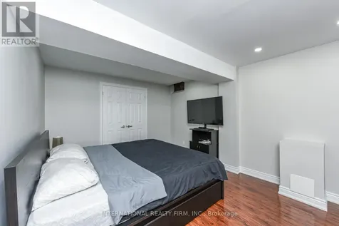 578 Dougall Avenue Caledon ON L7C 3Z4