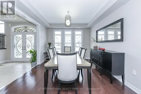 578 Dougall Avenue Caledon ON L7C 3Z4