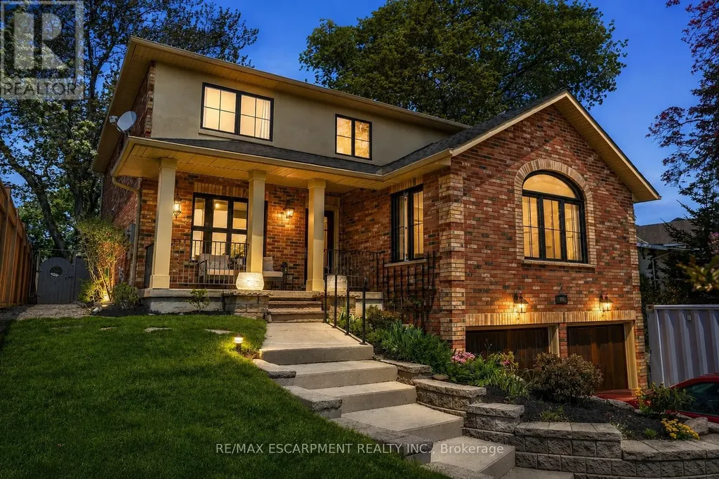 329 Plains Road West Burlington (bayview) ON L7T 1G1