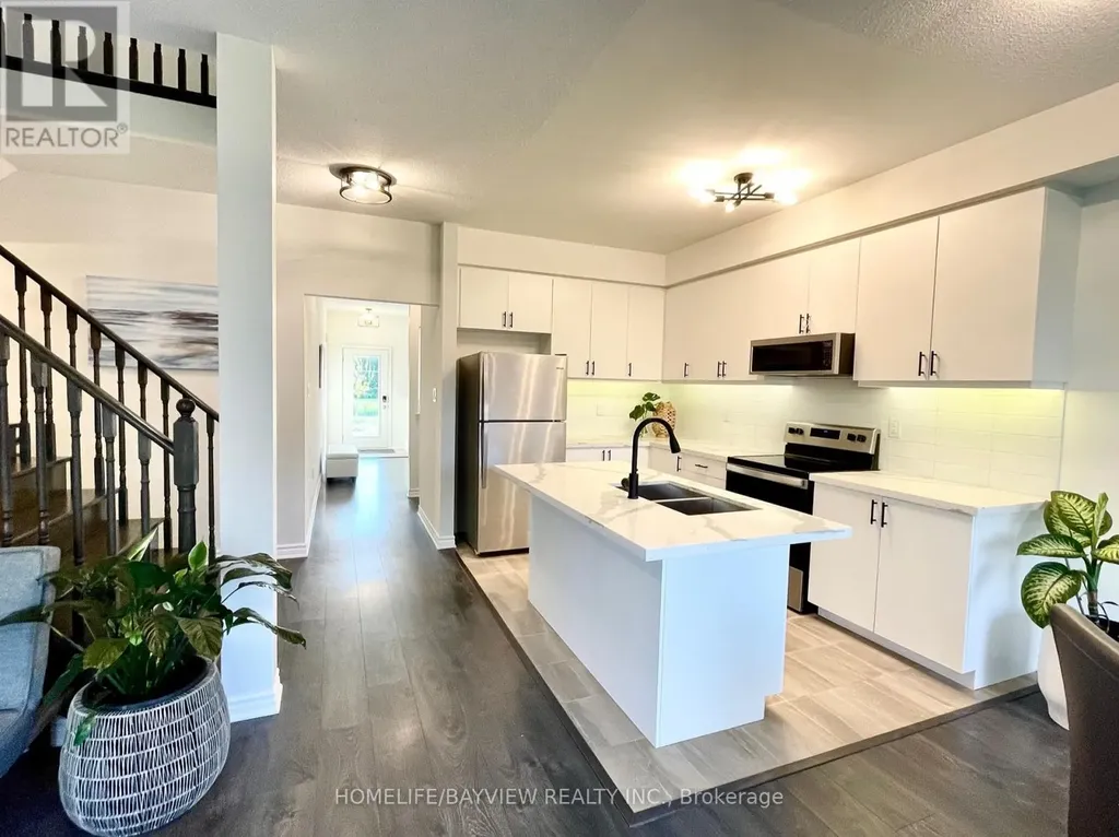 128 Village Gate Drive Wasaga Beach ON L9Z 0J7