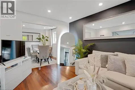 26 Telfer Court Cambridge ON N1T 1G3