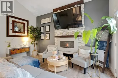 26 Telfer Court Cambridge ON N1T 1G3