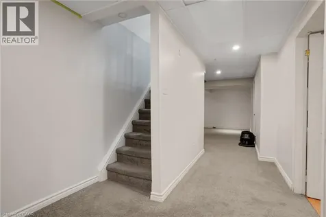 26 Telfer Court Cambridge ON N1T 1G3