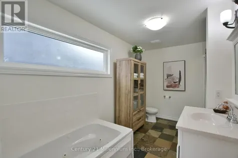 117 Stanley Street Collingwood ON L9Y 0G3