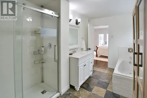 117 Stanley Street Collingwood ON L9Y 0G3