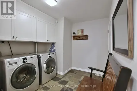 117 Stanley Street Collingwood ON L9Y 0G3