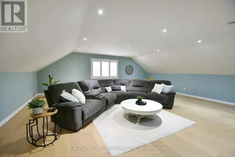 117 Stanley Street Collingwood ON L9Y 0G3