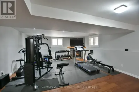 117 Stanley Street Collingwood ON L9Y 0G3